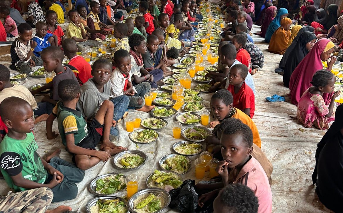 Kardeşlik Derneği Afrika İftar Çadırı